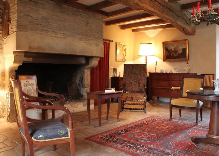 Logis De L'aublonniere 住宿加早餐酒店 3*